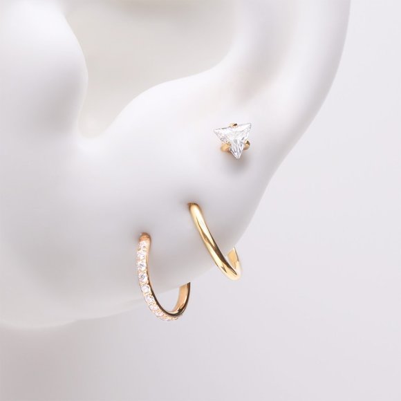 3 Pcs of Assorted Everyday Golden Sparkle Triangle Stud x Clicker Package - Picture 1 of 3